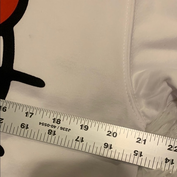 Hello Kitty White Sweatshirt Medium - Picture 4 of 6